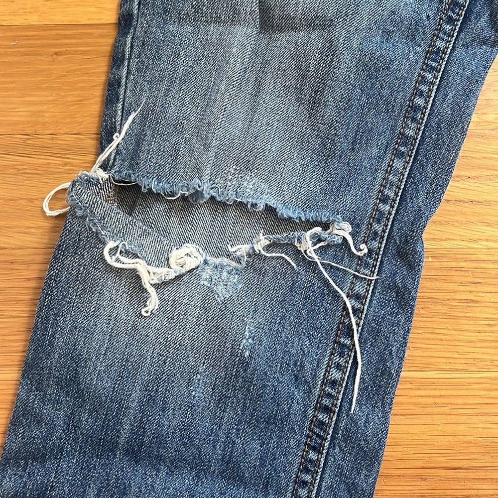 Banana Republic boyfriend distressed jeans 00 petite - Picture 4 of 8